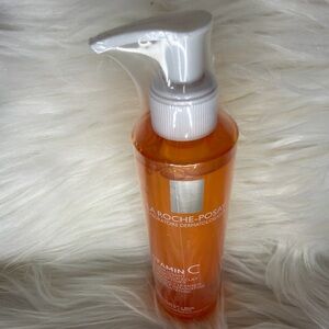 La Roche-Posay Vitamin C Cleansing Oil